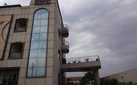 Hotel Royal Castle
